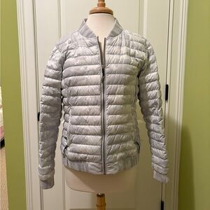 Lole Women's Light Gray Camo Puffer Jacket NWT